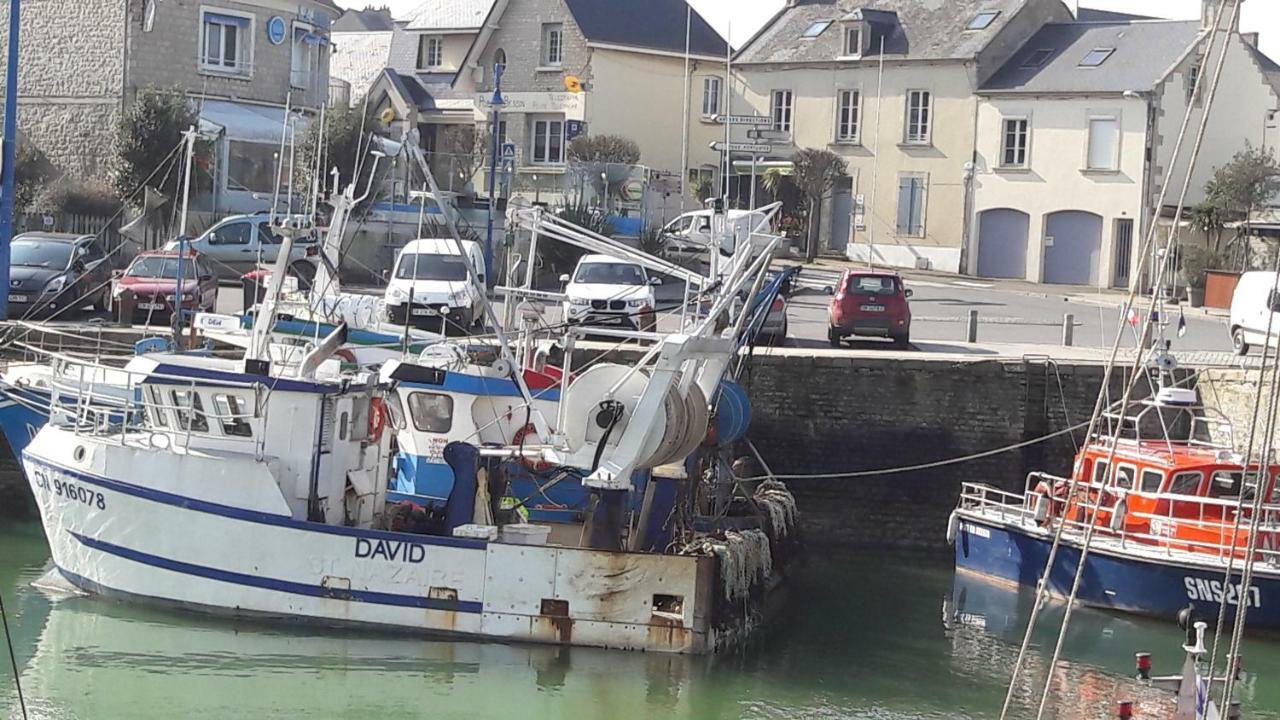 La Maison Du Postier Port-en-Bessin-Huppain Dış mekan fotoğraf