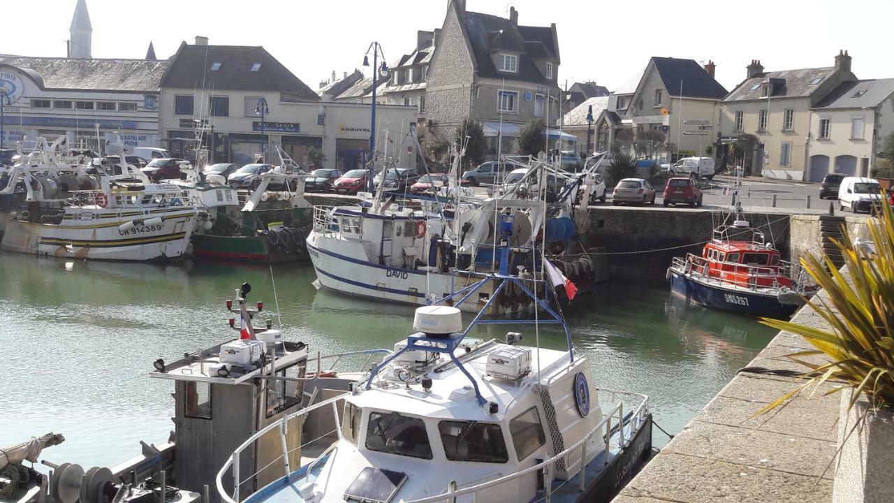 La Maison Du Postier Port-en-Bessin-Huppain Dış mekan fotoğraf